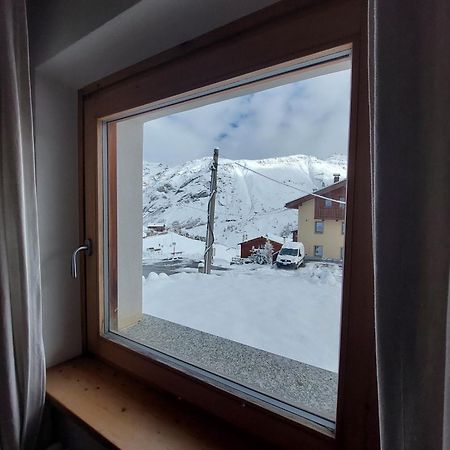 Casa Zelda Lägenhet Livigno Exteriör bild