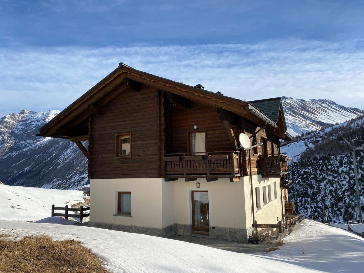 Casa Zelda Lägenhet Livigno Exteriör bild