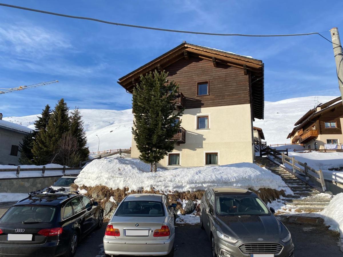 Casa Zelda Lägenhet Livigno Exteriör bild